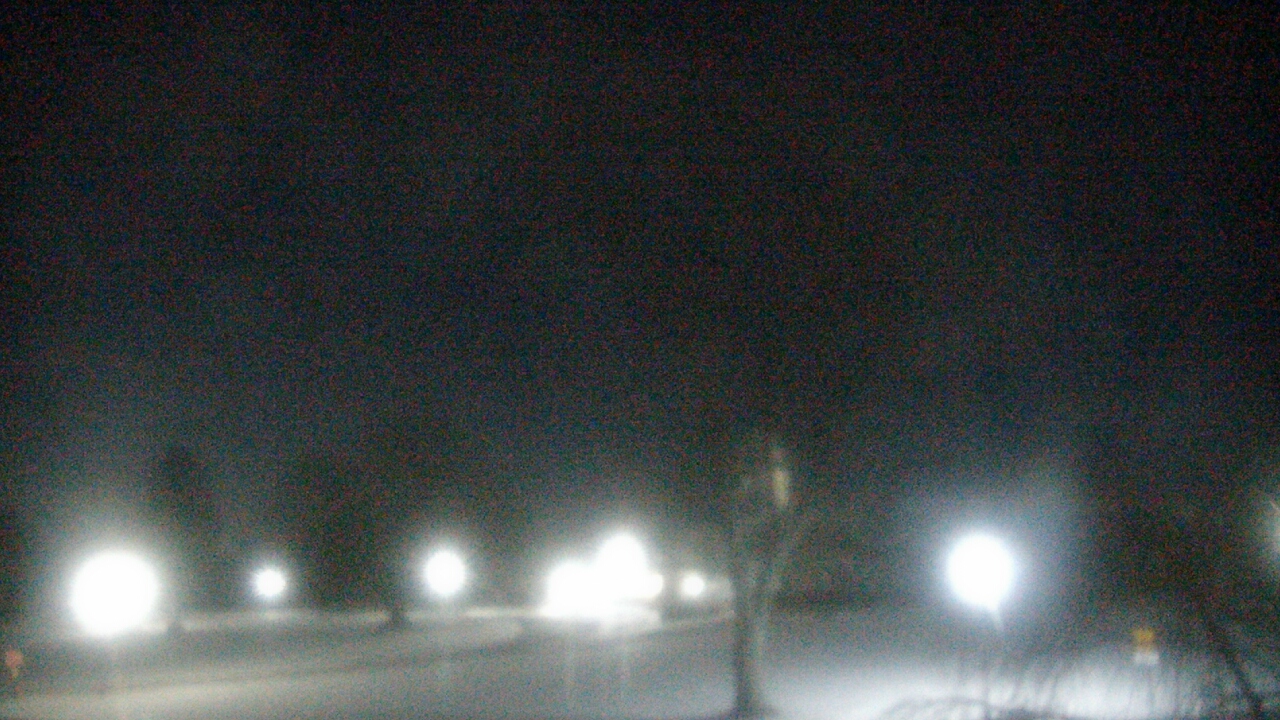 Thumbnail for current weather camera view from Monroe Woodbury Computer Center in Monroe, New York