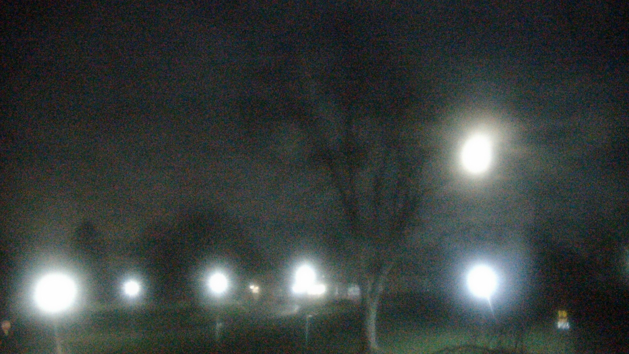 Thumbnail for current weather camera view from Monroe Woodbury Computer Center in Monroe, New York