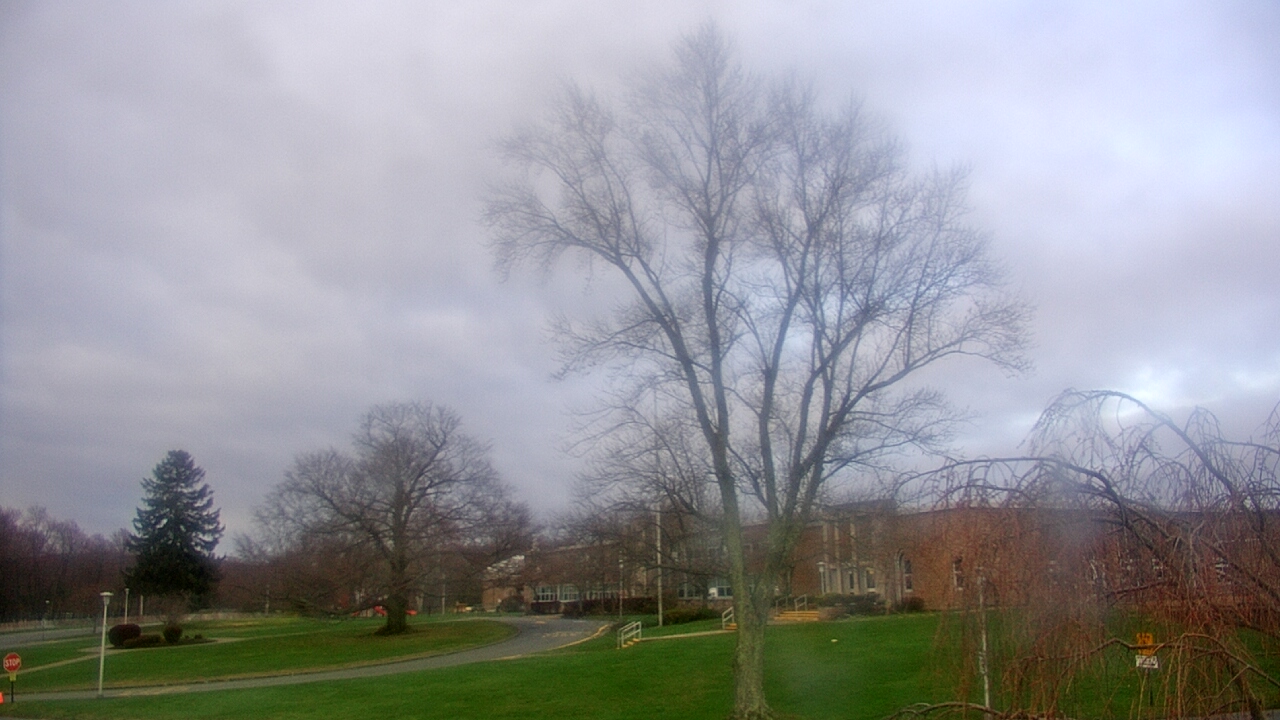 Thumbnail for current weather camera view from Monroe Woodbury Computer Center in Monroe, New York