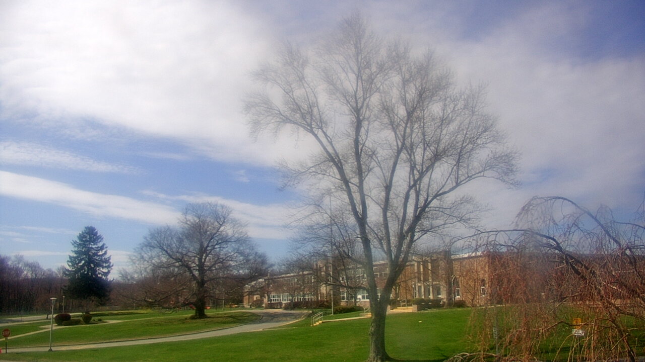 Thumbnail for current weather camera view from Monroe Woodbury Computer Center in Monroe, New York