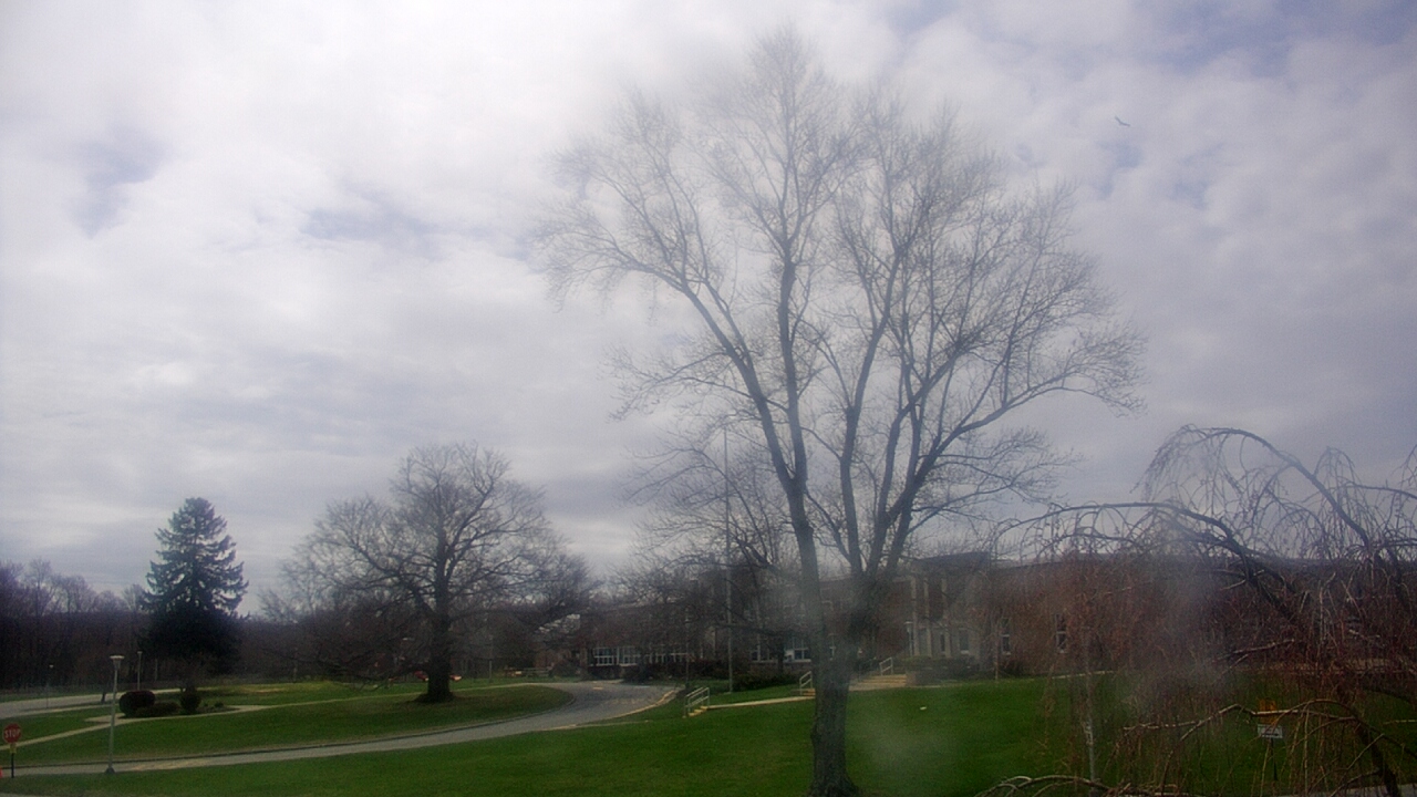 Thumbnail for current weather camera view from Monroe Woodbury Computer Center in Monroe, New York