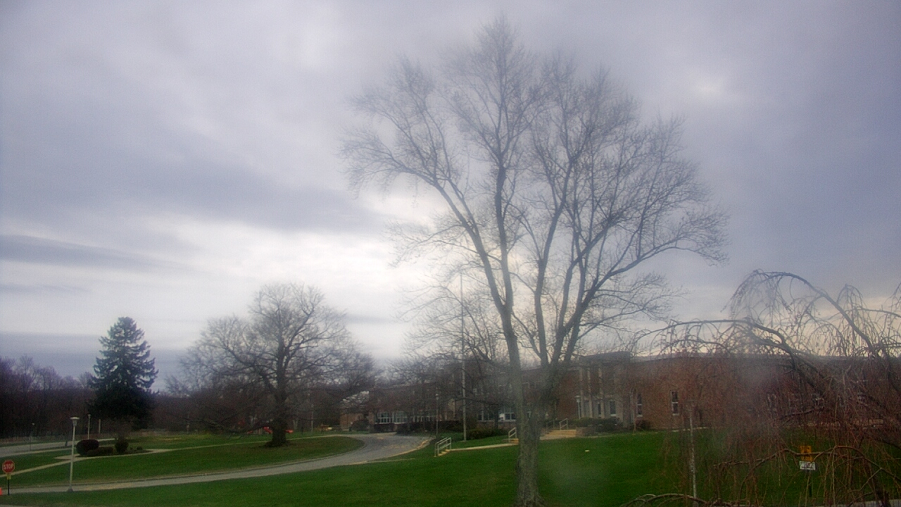 Thumbnail for current weather camera view from Monroe Woodbury Computer Center in Monroe, New York