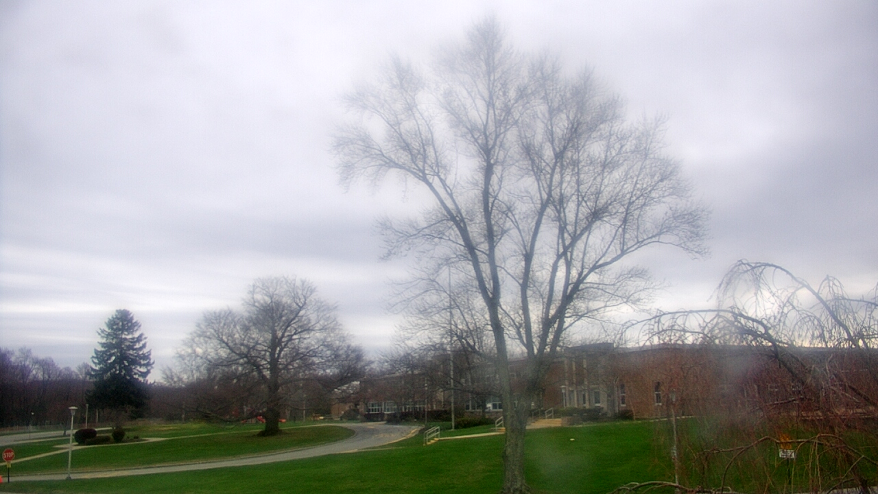 Thumbnail for current weather camera view from Monroe Woodbury Computer Center in Monroe, New York