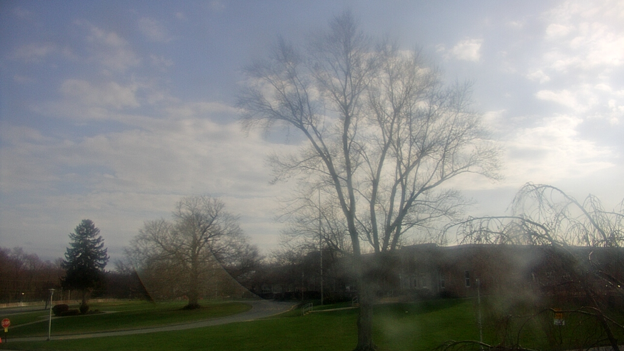 Thumbnail for current weather camera view from Monroe Woodbury Computer Center in Monroe, New York