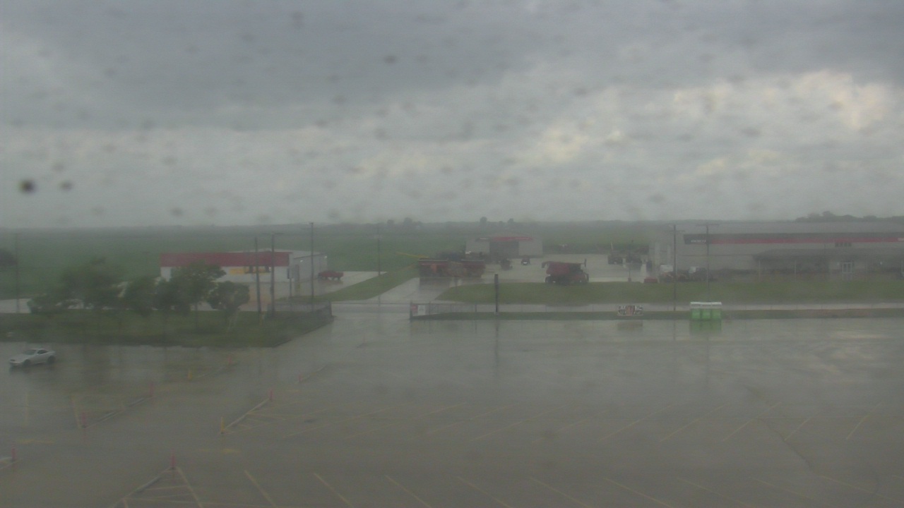 Thumbnail for current weather camera view from Herscher Intermediate School in Herscher, Illinois