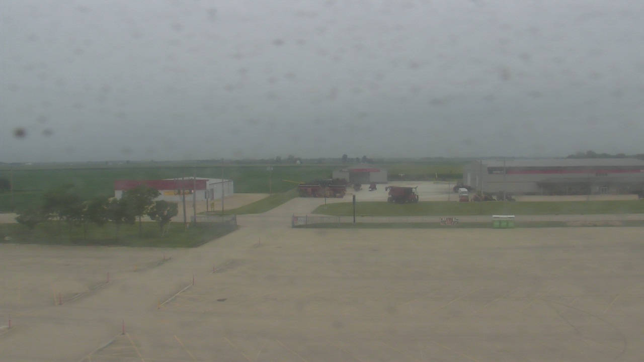 Thumbnail for current weather camera view from Herscher Intermediate School in Herscher, Illinois