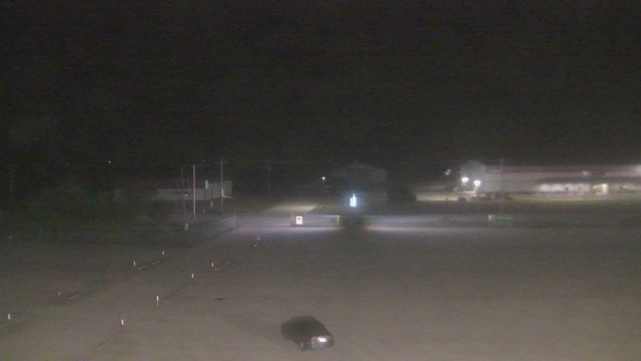 Thumbnail for current weather camera view from Herscher Intermediate School in Herscher, Illinois