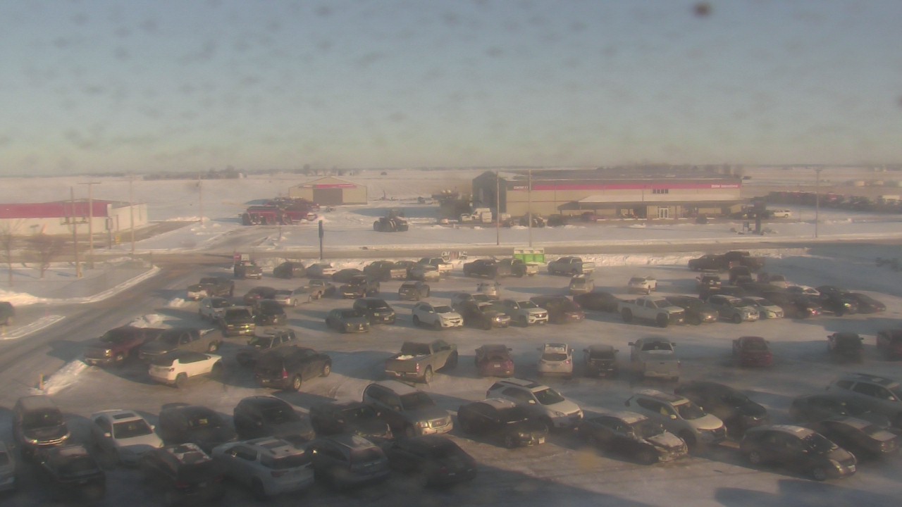 Thumbnail for current weather camera view from Herscher Intermediate School in Herscher, Illinois