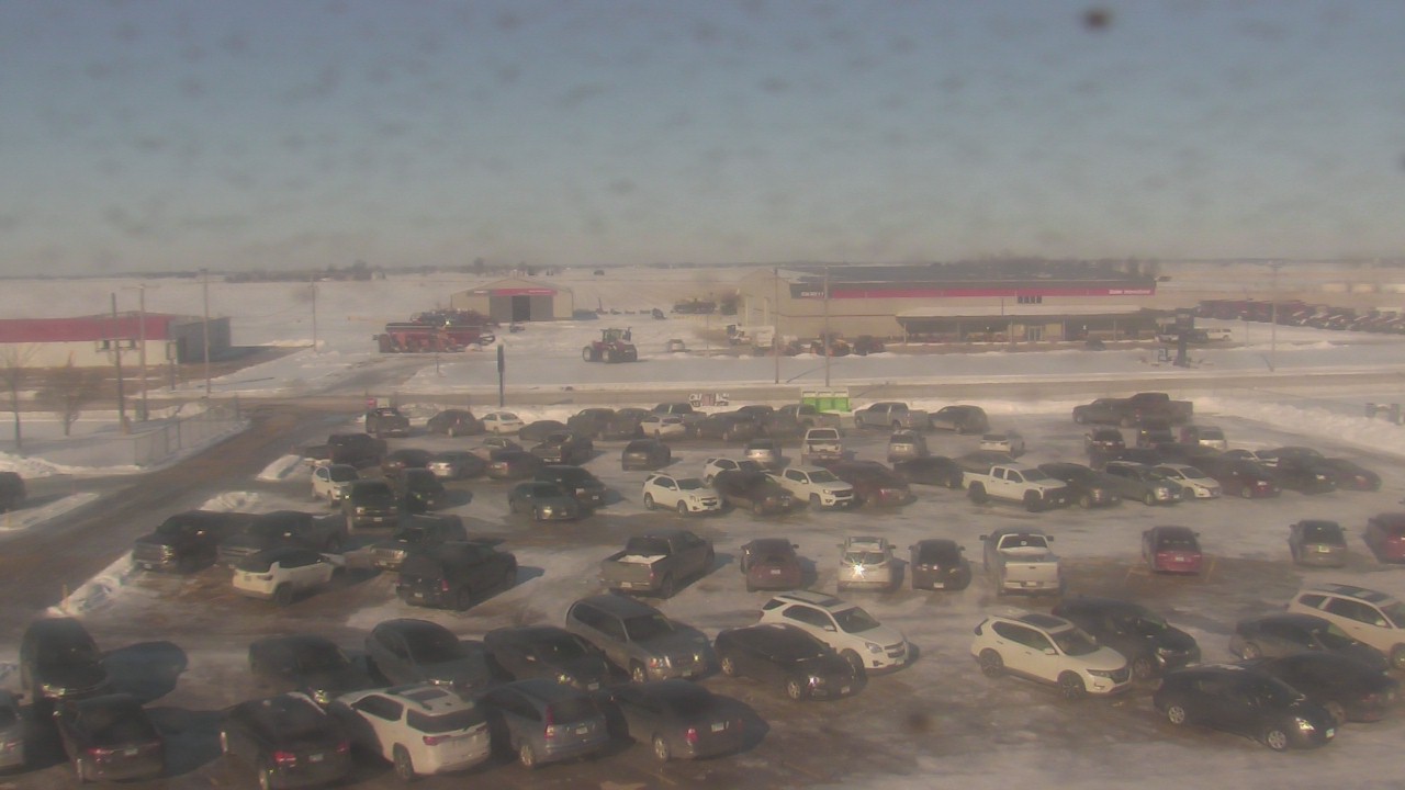 Thumbnail for current weather camera view from Herscher Intermediate School in Herscher, Illinois