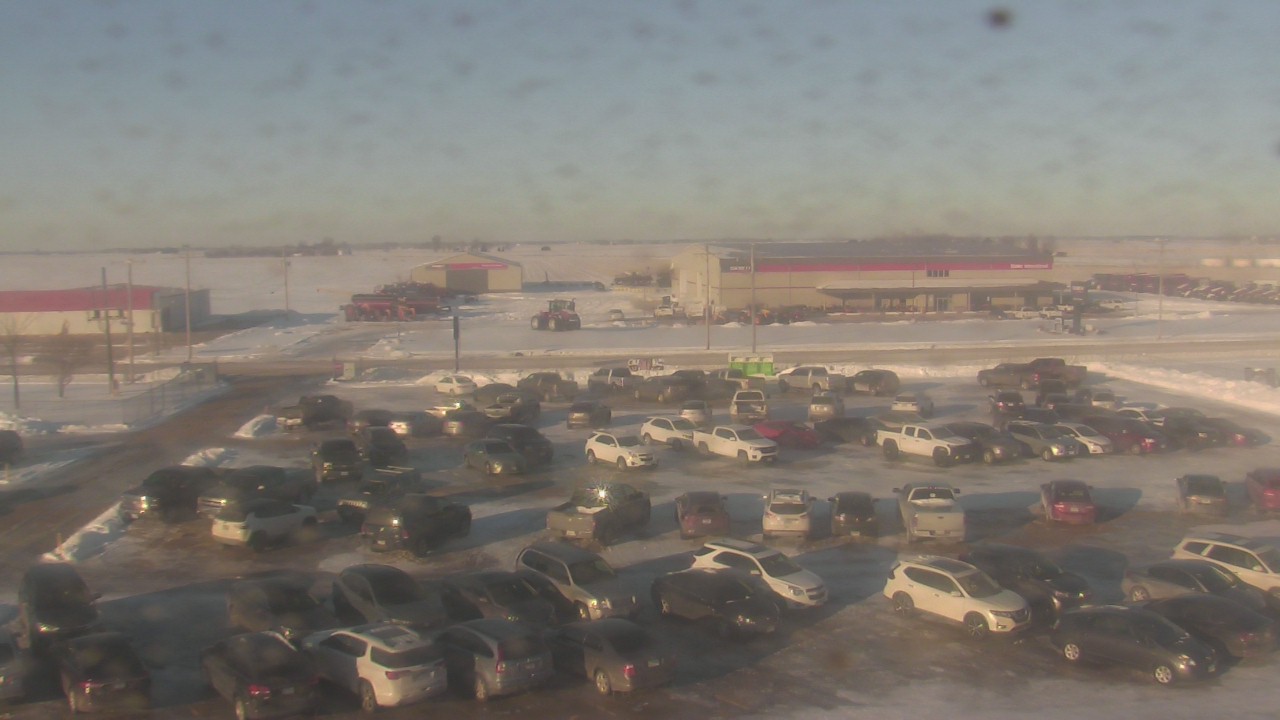 Thumbnail for current weather camera view from Herscher Intermediate School in Herscher, Illinois