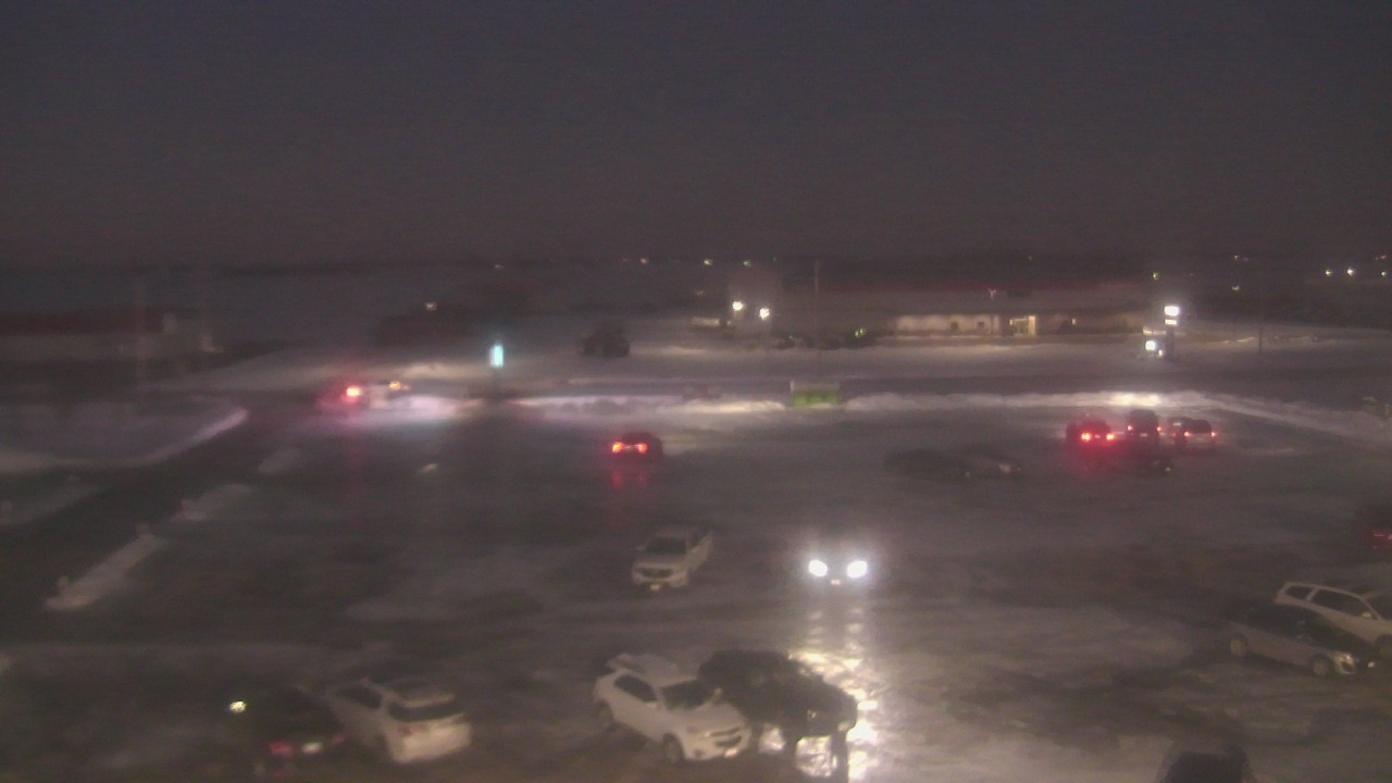 Thumbnail for current weather camera view from Herscher Intermediate School in Herscher, Illinois