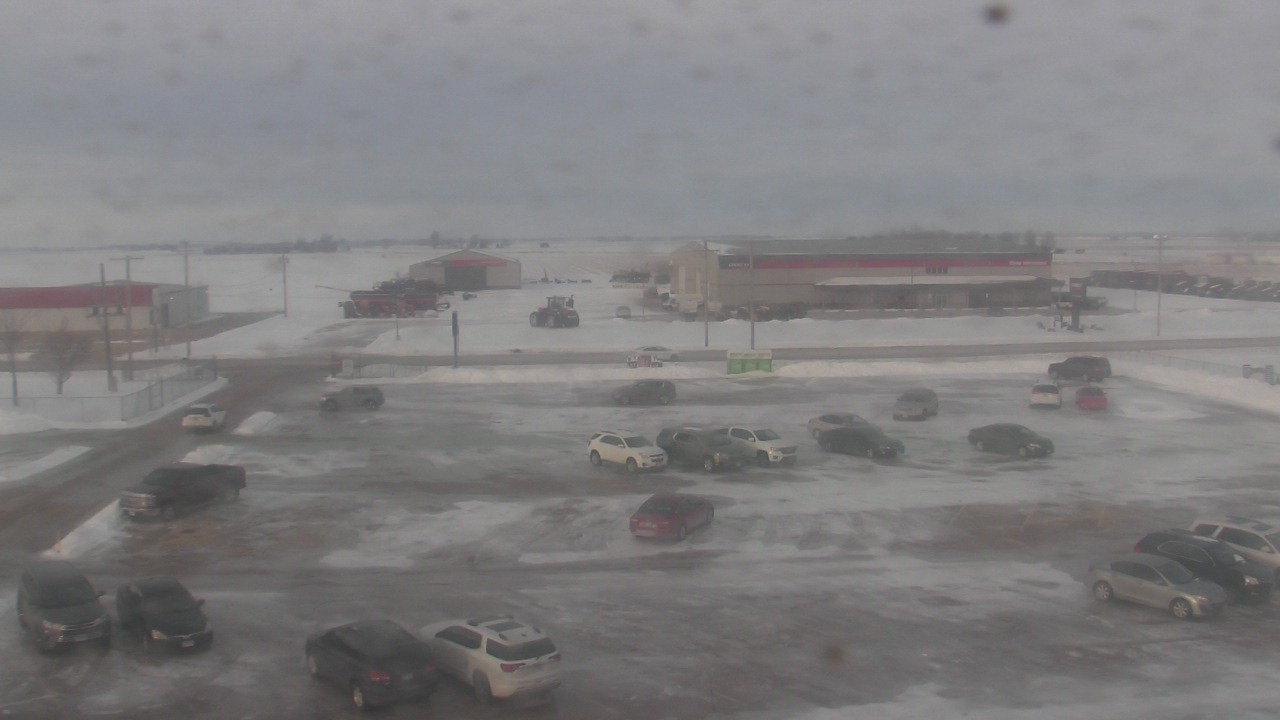 Thumbnail for current weather camera view from Herscher Intermediate School in Herscher, Illinois