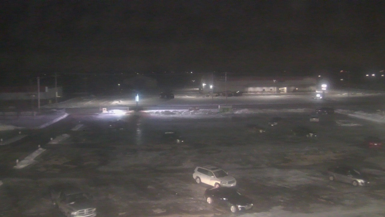 Thumbnail for current weather camera view from Herscher Intermediate School in Herscher, Illinois