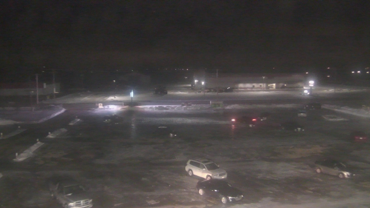 Thumbnail for current weather camera view from Herscher Intermediate School in Herscher, Illinois