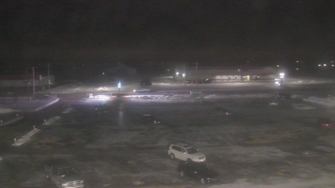 Thumbnail for current weather camera view from Herscher Intermediate School in Herscher, Illinois