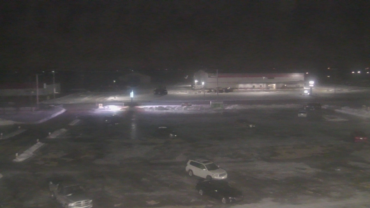 Thumbnail for current weather camera view from Herscher Intermediate School in Herscher, Illinois