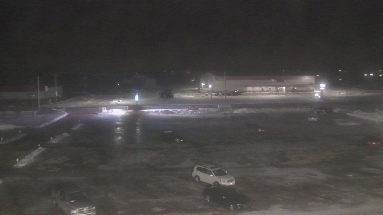 Thumbnail for current weather camera view from Herscher Intermediate School in Herscher, Illinois