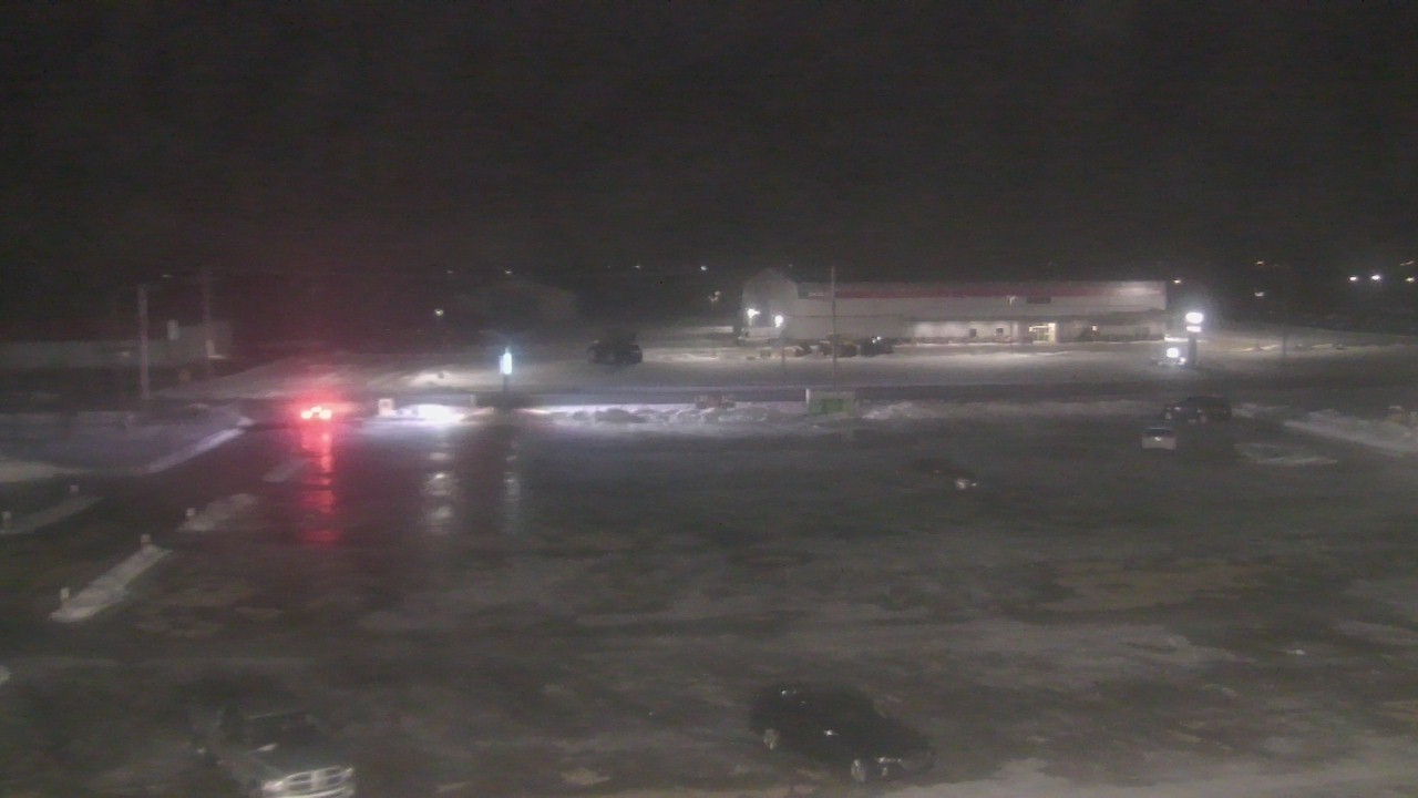 Thumbnail for current weather camera view from Herscher Intermediate School in Herscher, Illinois