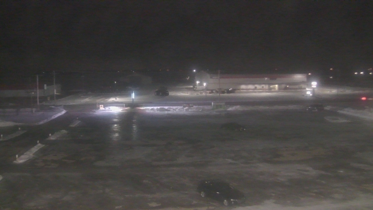 Thumbnail for current weather camera view from Herscher Intermediate School in Herscher, Illinois