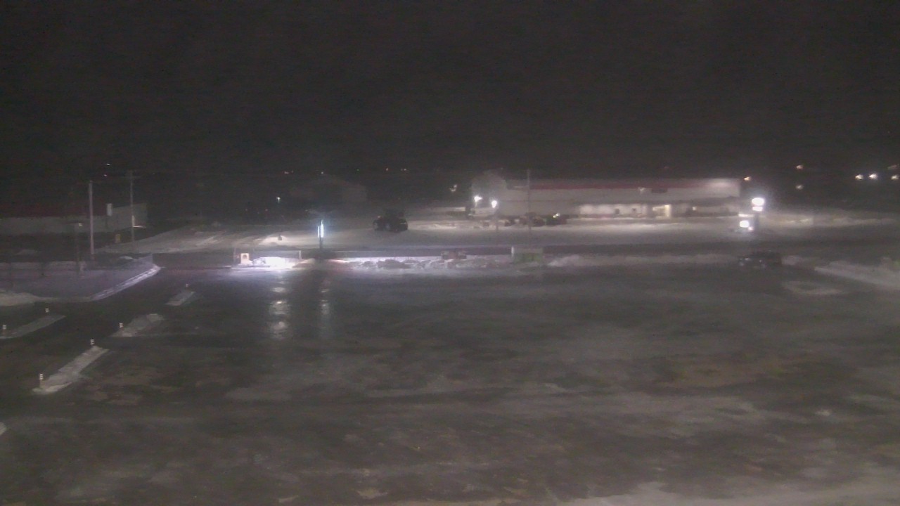 Thumbnail for current weather camera view from Herscher Intermediate School in Herscher, Illinois