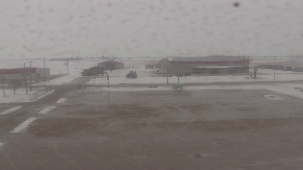 Thumbnail for current weather camera view from Herscher Intermediate School in Herscher, Illinois