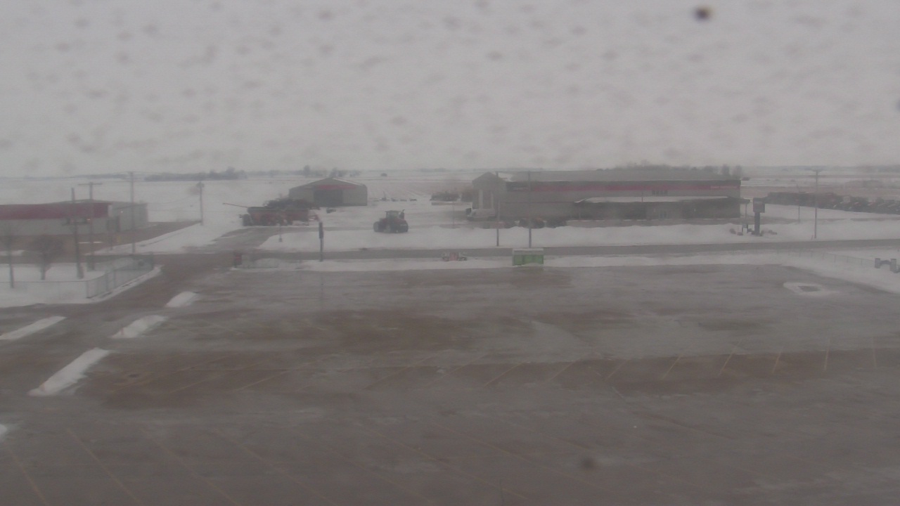 Thumbnail for current weather camera view from Herscher Intermediate School in Herscher, Illinois