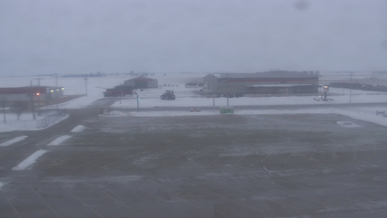 Thumbnail for current weather camera view from Herscher Intermediate School in Herscher, Illinois