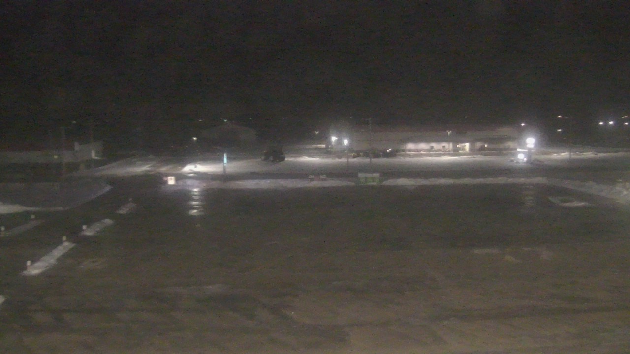 Thumbnail for current weather camera view from Herscher Intermediate School in Herscher, Illinois