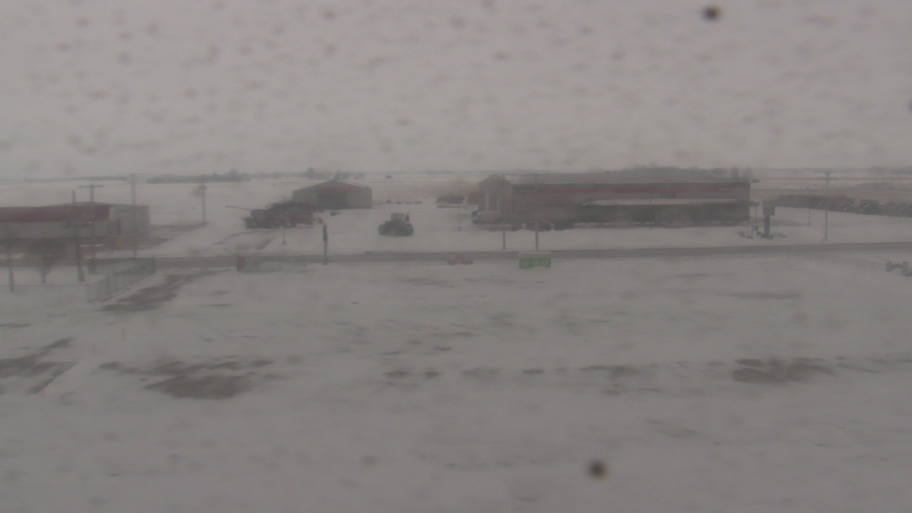 Thumbnail for current weather camera view from Herscher Intermediate School in Herscher, Illinois