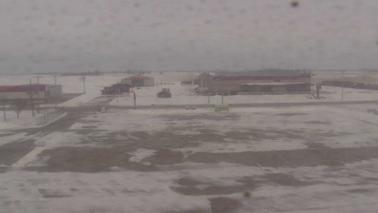 Thumbnail for current weather camera view from Herscher Intermediate School in Herscher, Illinois