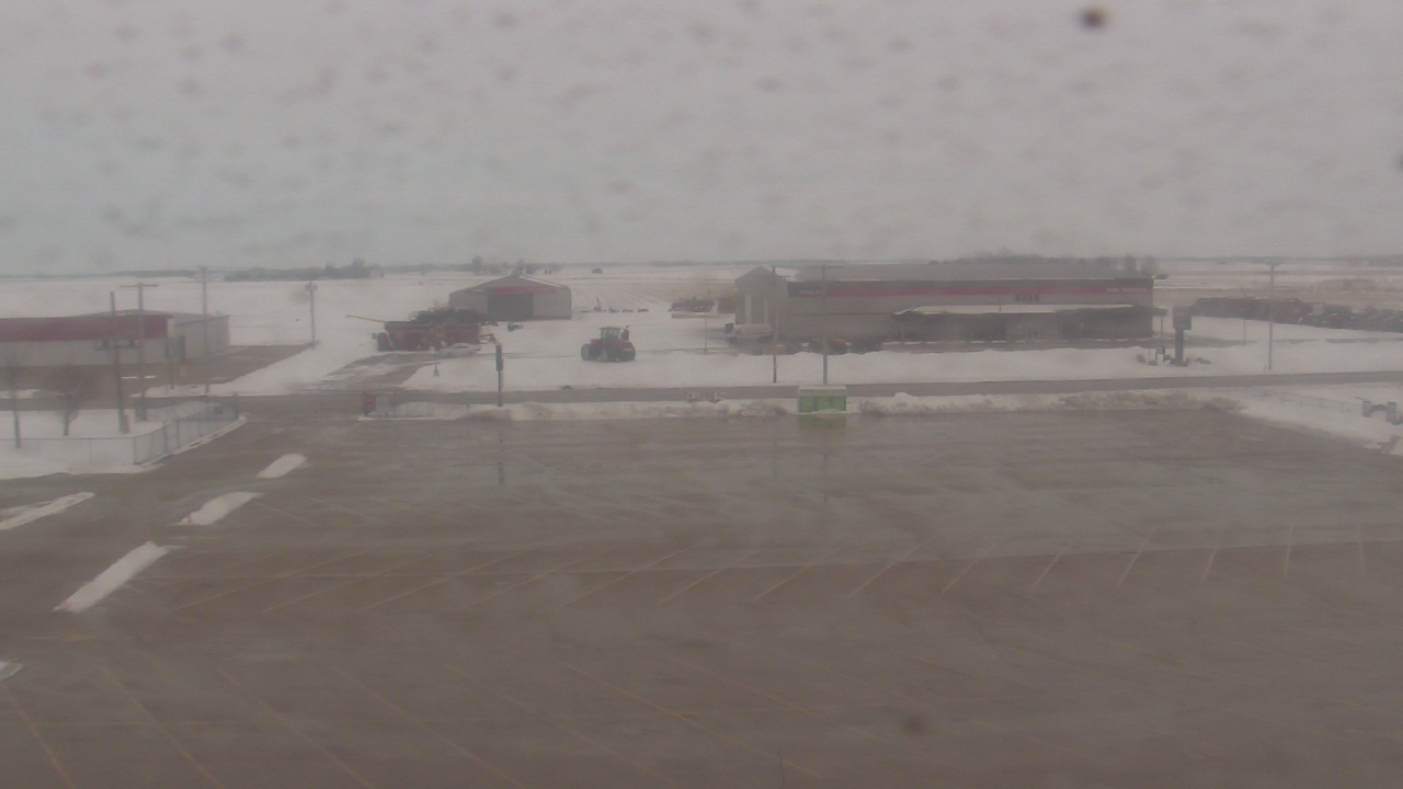 Thumbnail for current weather camera view from Herscher Intermediate School in Herscher, Illinois