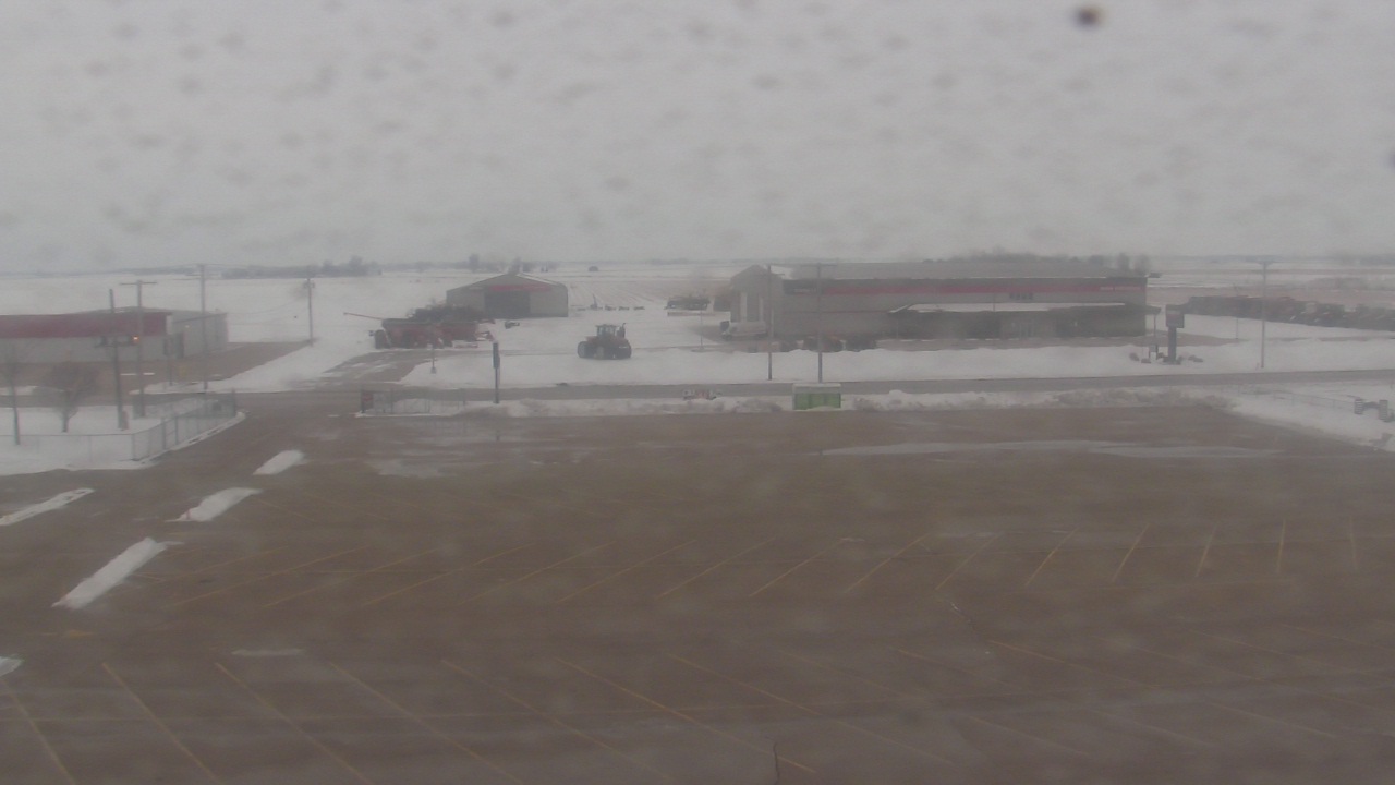 Thumbnail for current weather camera view from Herscher Intermediate School in Herscher, Illinois