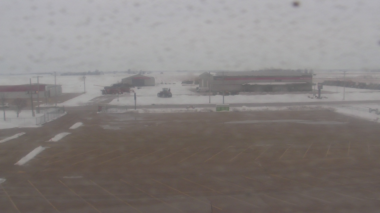 Thumbnail for current weather camera view from Herscher Intermediate School in Herscher, Illinois