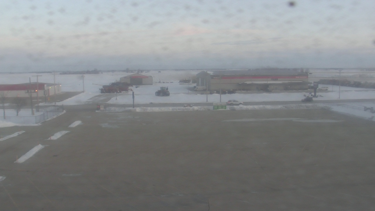 Thumbnail for current weather camera view from Herscher Intermediate School in Herscher, Illinois