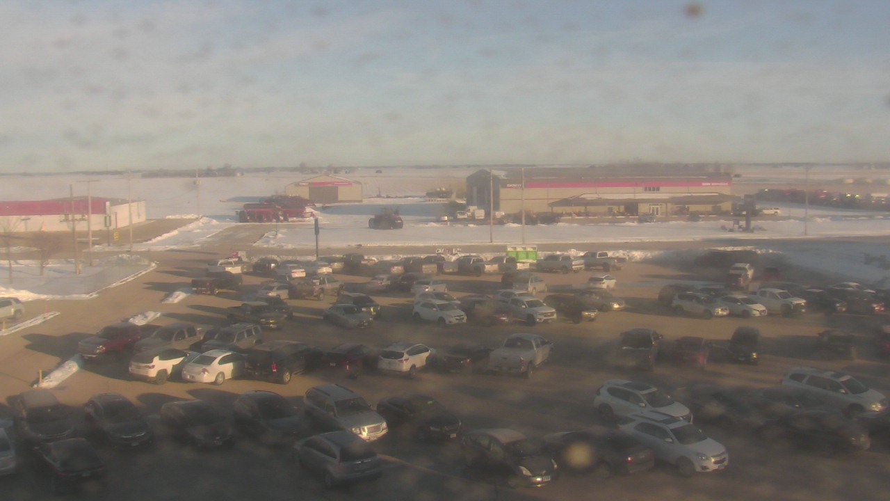 Thumbnail for current weather camera view from Herscher Intermediate School in Herscher, Illinois