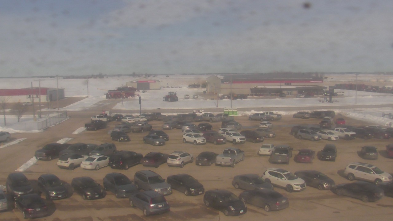 Thumbnail for current weather camera view from Herscher Intermediate School in Herscher, Illinois