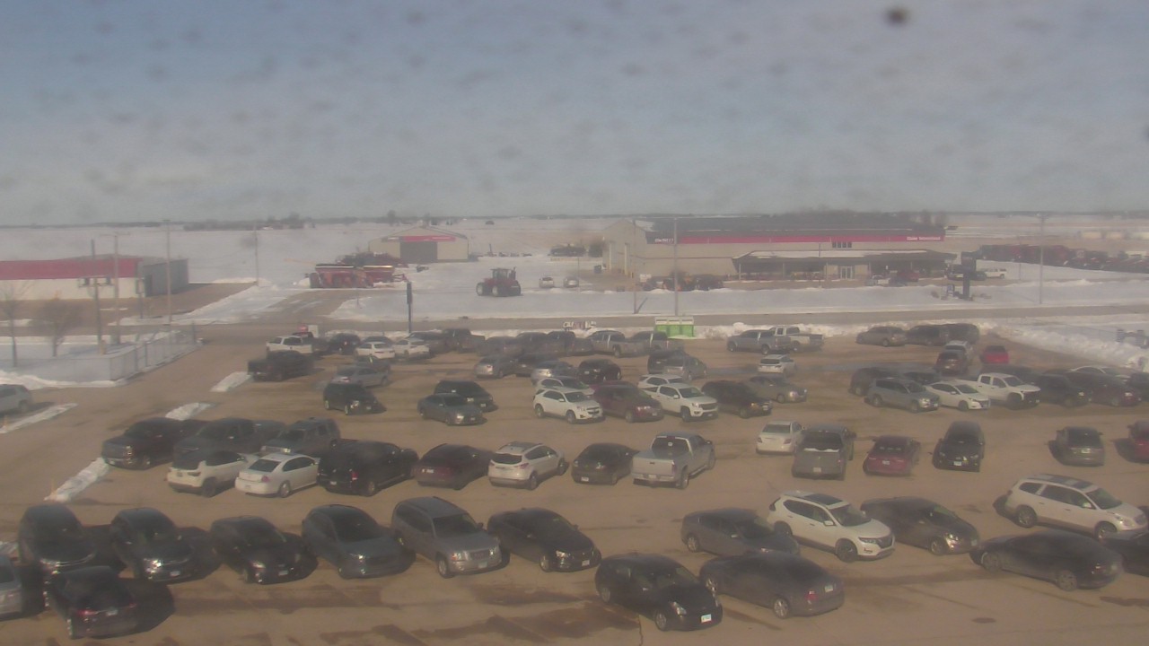 Thumbnail for current weather camera view from Herscher Intermediate School in Herscher, Illinois