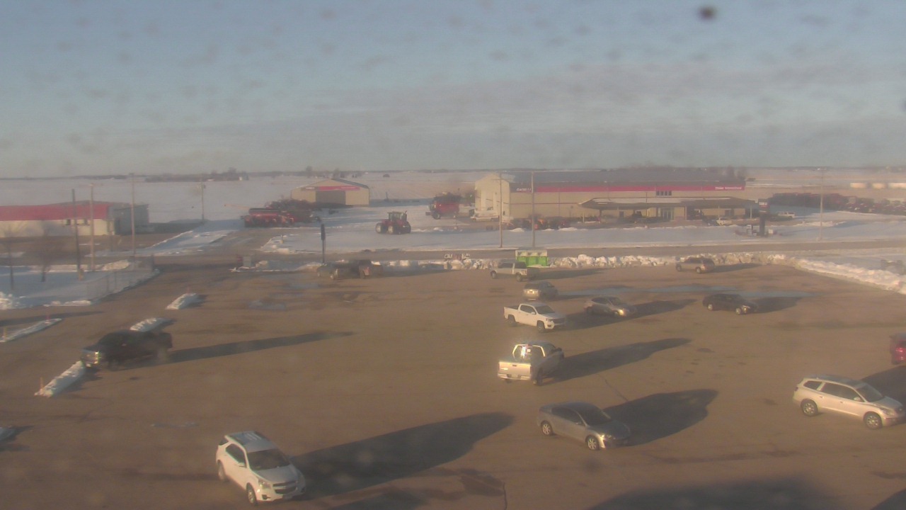 Thumbnail for current weather camera view from Herscher Intermediate School in Herscher, Illinois