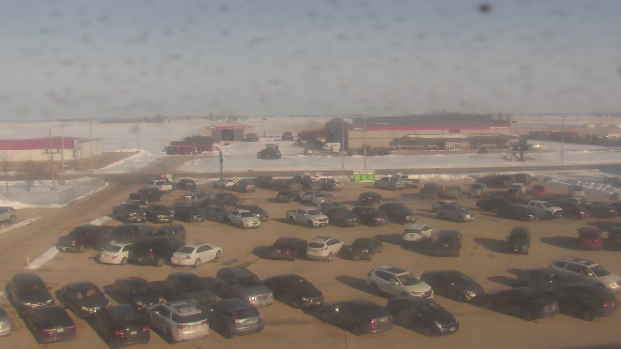 Thumbnail for current weather camera view from Herscher Intermediate School in Herscher, Illinois