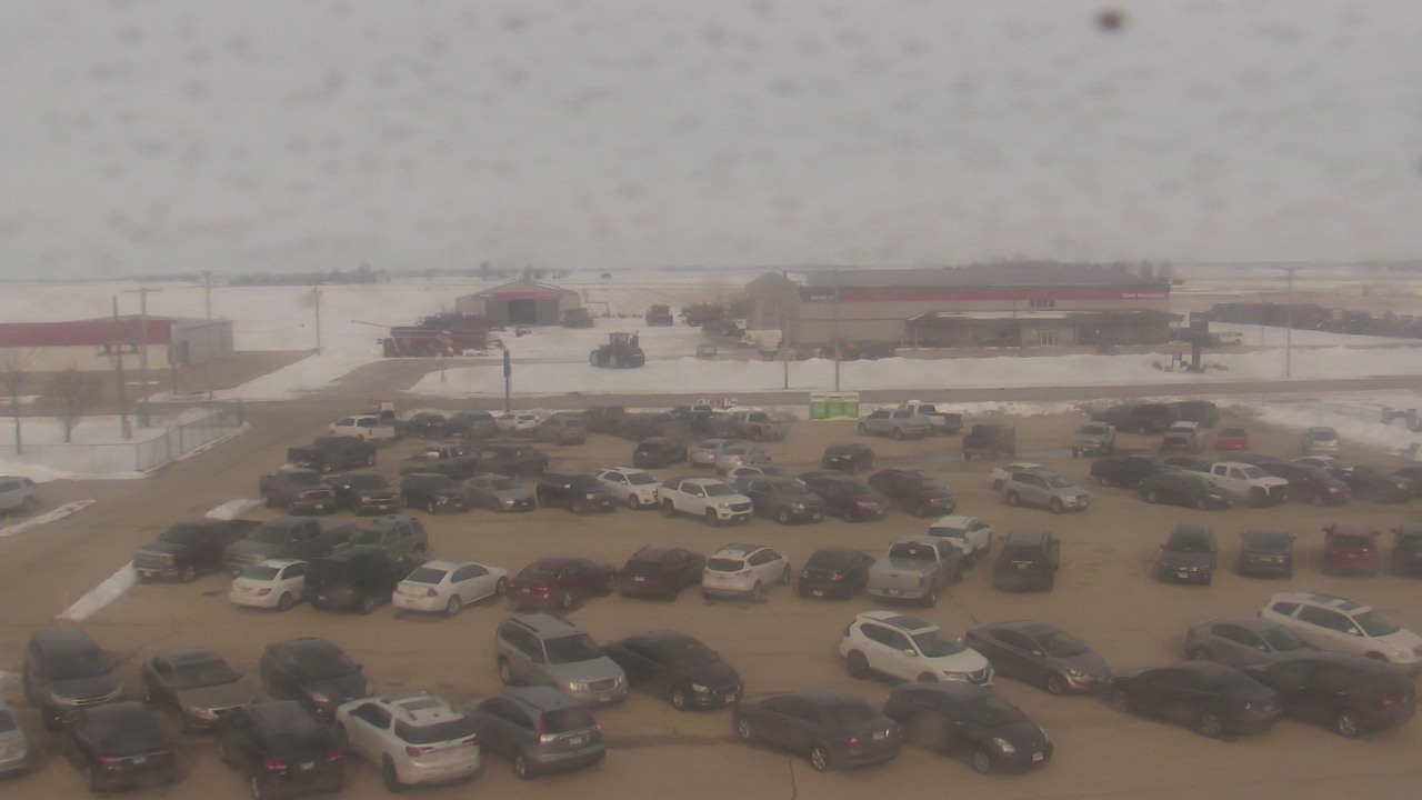 Thumbnail for current weather camera view from Herscher Intermediate School in Herscher, Illinois