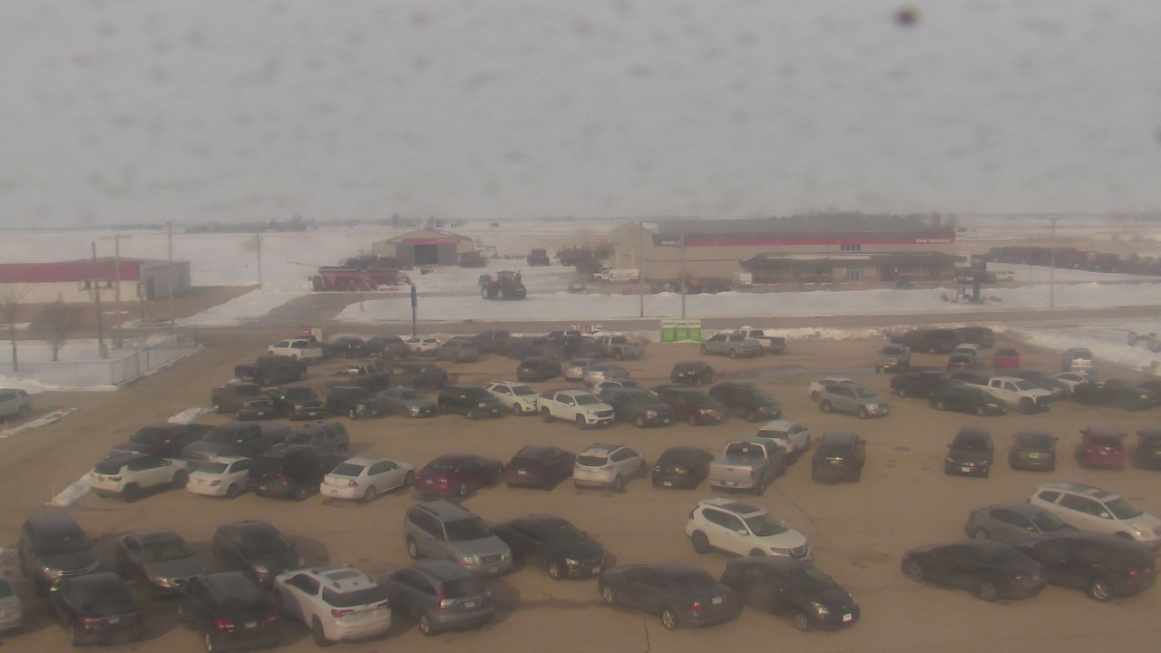 Thumbnail for current weather camera view from Herscher Intermediate School in Herscher, Illinois