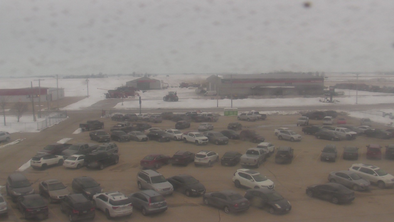 Thumbnail for current weather camera view from Herscher Intermediate School in Herscher, Illinois