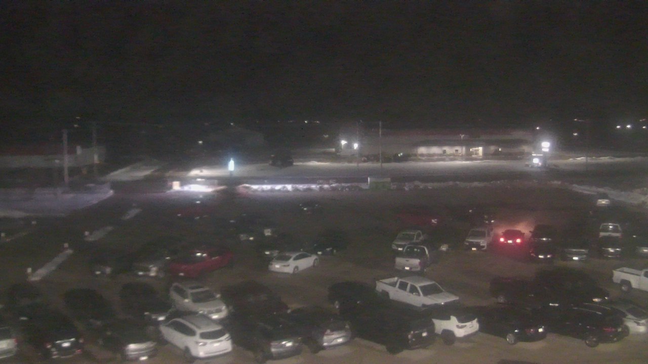 Thumbnail for current weather camera view from Herscher Intermediate School in Herscher, Illinois