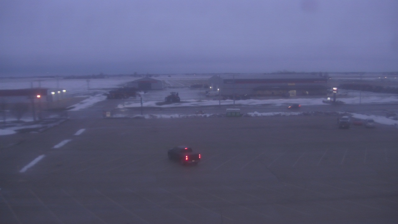 Thumbnail for current weather camera view from Herscher Intermediate School in Herscher, Illinois