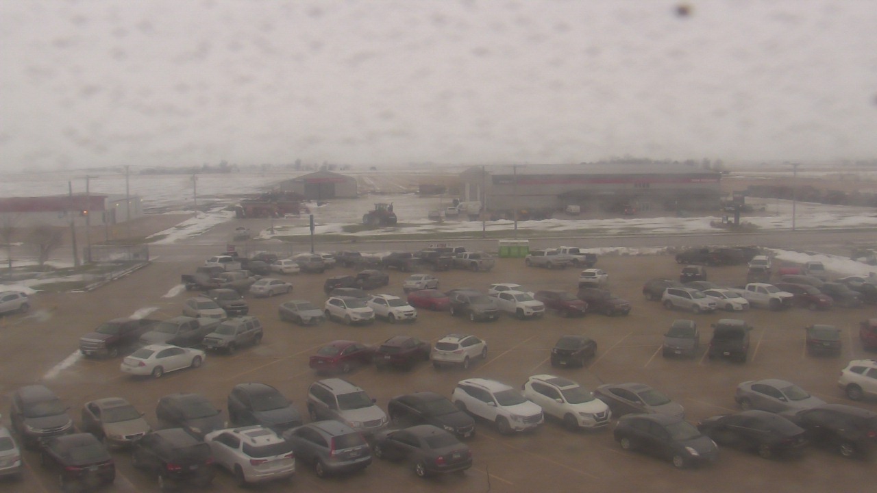 Thumbnail for current weather camera view from Herscher Intermediate School in Herscher, Illinois