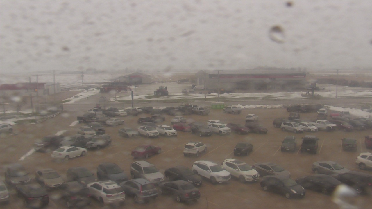 Thumbnail for current weather camera view from Herscher Intermediate School in Herscher, Illinois