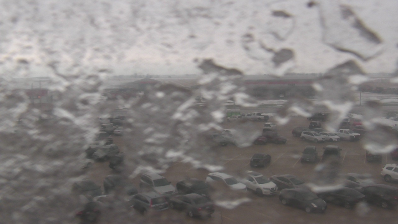 Thumbnail for current weather camera view from Herscher Intermediate School in Herscher, Illinois