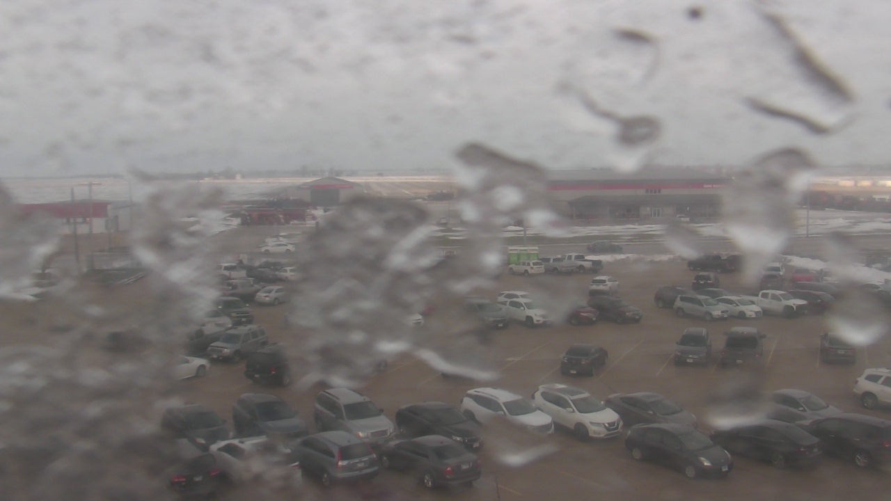 Thumbnail for current weather camera view from Herscher Intermediate School in Herscher, Illinois