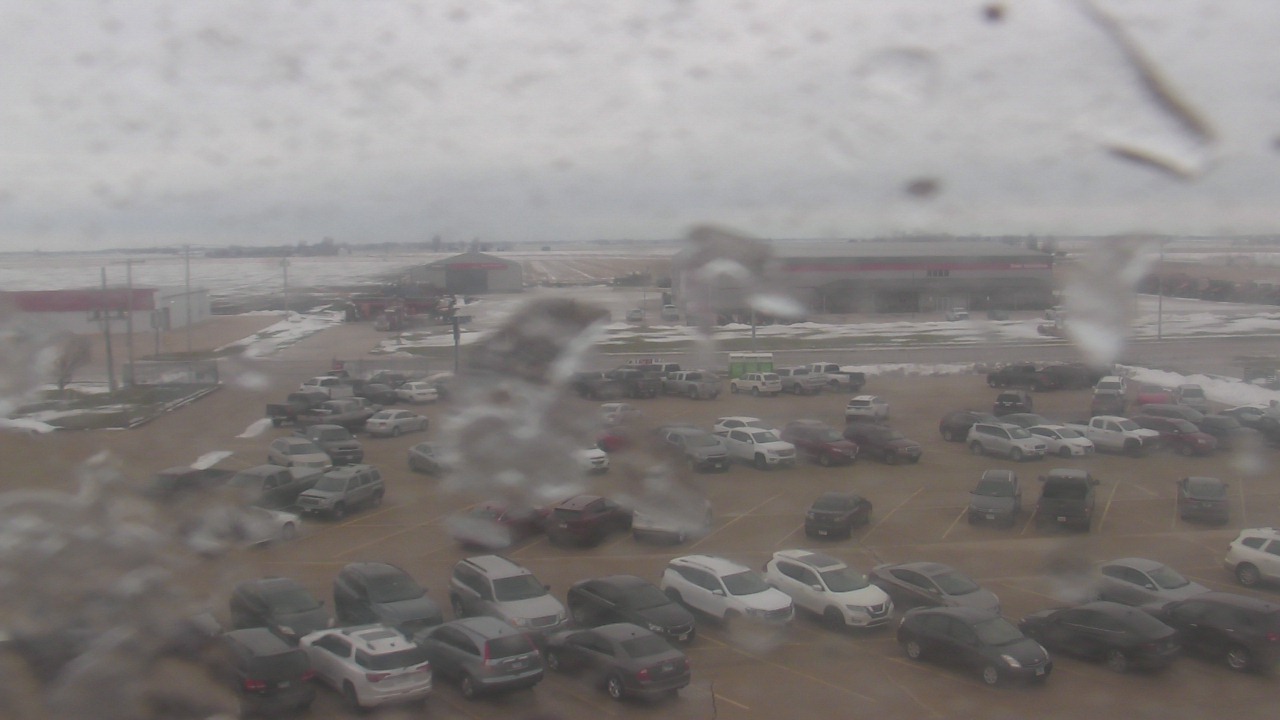 Thumbnail for current weather camera view from Herscher Intermediate School in Herscher, Illinois