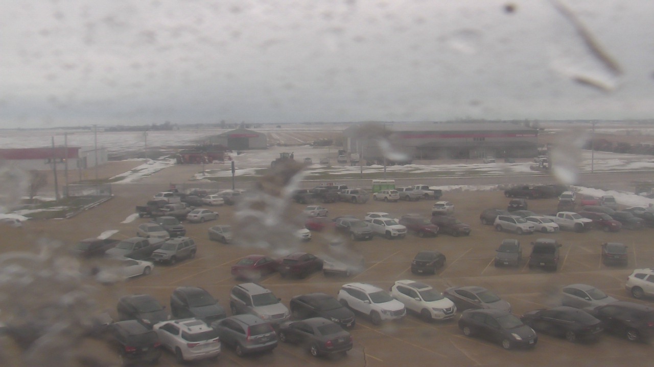 Thumbnail for current weather camera view from Herscher Intermediate School in Herscher, Illinois